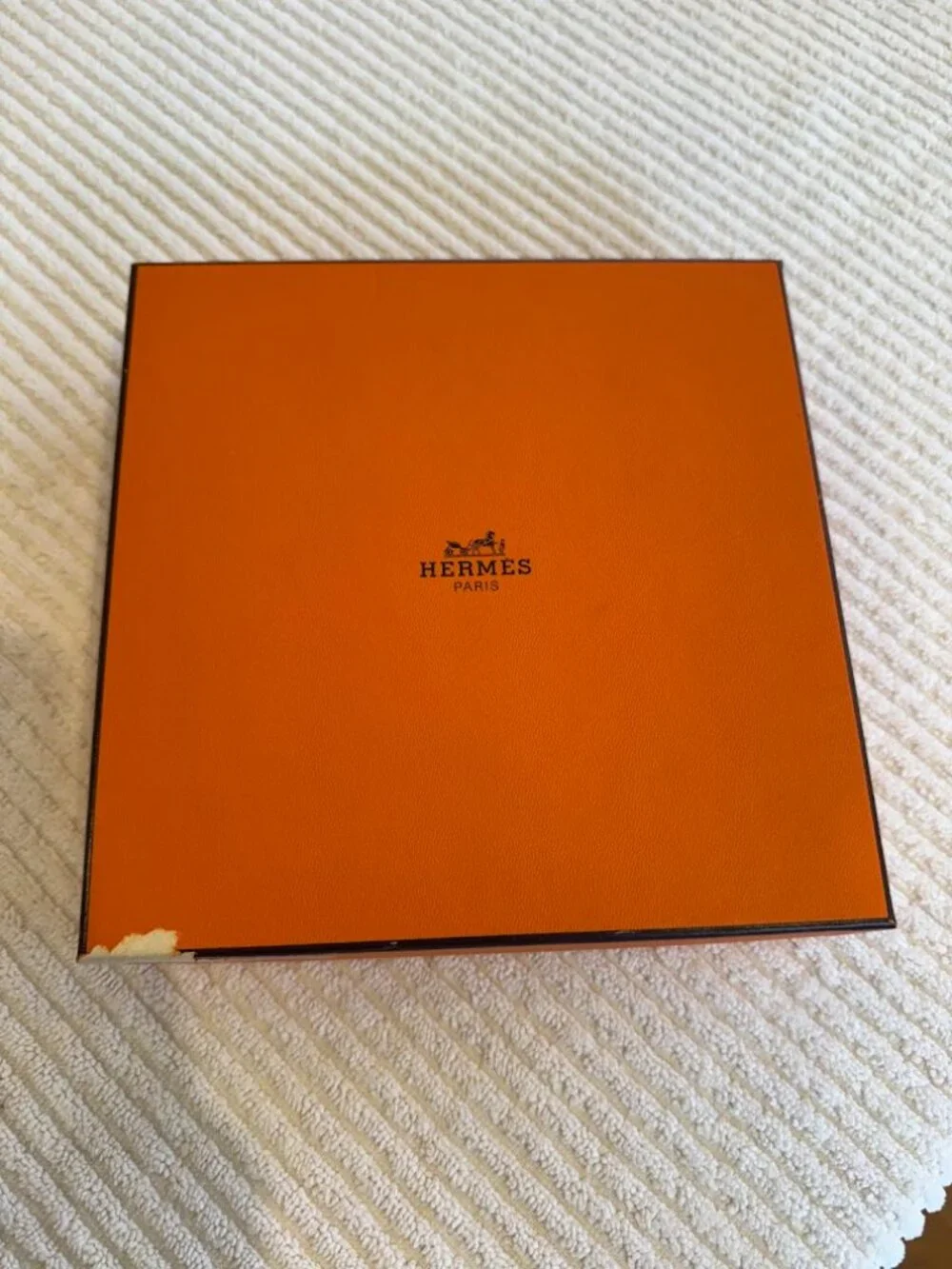 Hermes Men's H Belt - 85cm Black Box Calf / Gold Courcheval (most desirable)